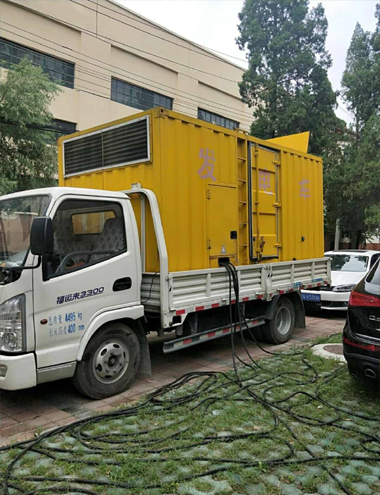新抚发电车出租-柴油发电机组排烟系统设计要求及其考虑因素