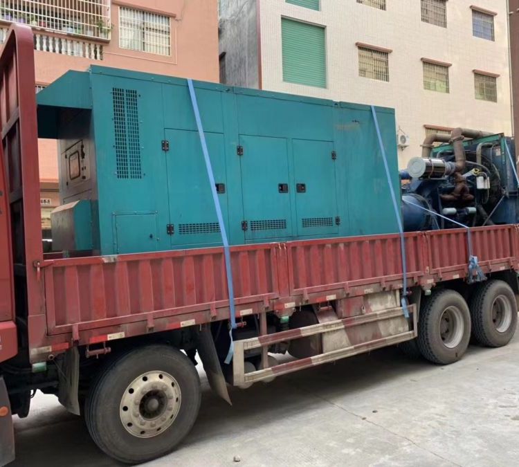 新抚如何在不同负载率下确保 400KW 柴油发电机组的正常运行？