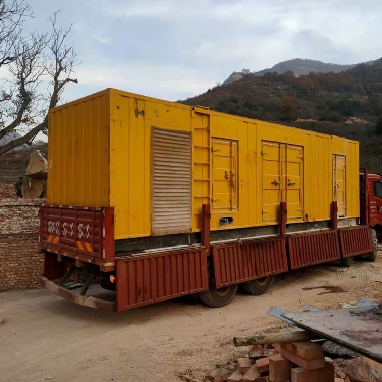 新抚200kW 发电机组在带电阻性负载时，输出功率会受到哪些因素的影响？