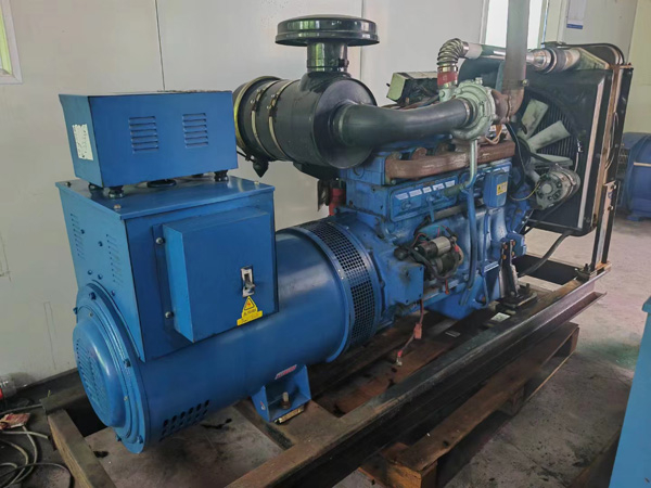 新抚100kW柴油发电机组使用多级机油有哪些优缺点？